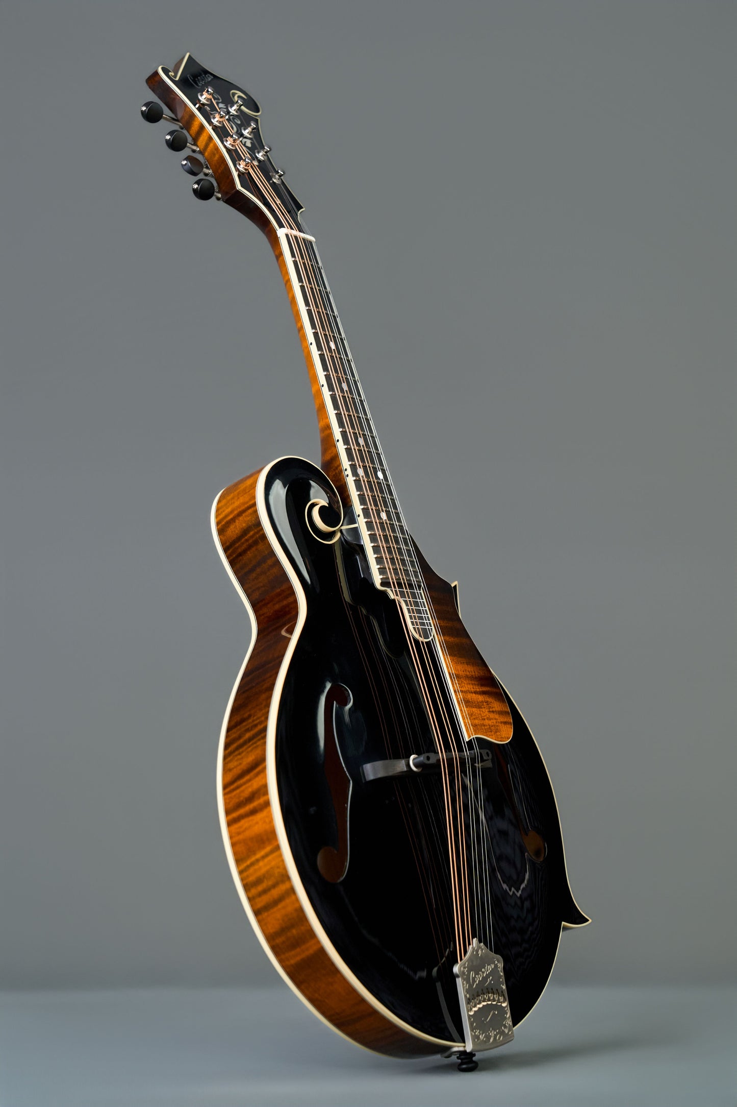 CMF-610 Top Black Back&Side Cherryburst